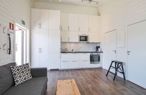 Kosta House | Gorgeous home in Kosta with kitchen