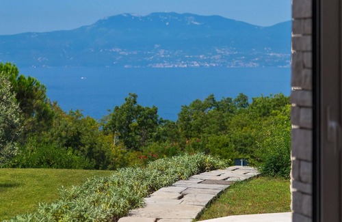 Zurkovo House | Gorgeous home in Kostrena