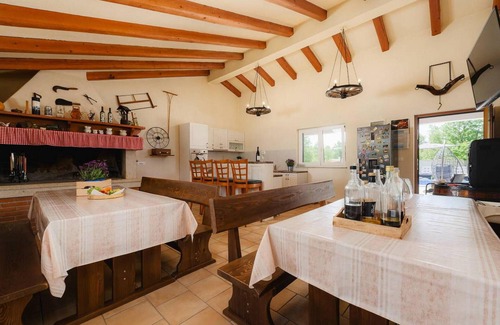 Becici House | Gorgeous home in Labin