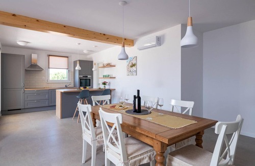 Salakovci House | Gorgeous home in Labin with WiFi