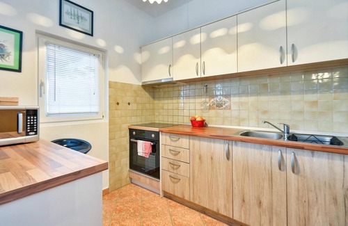 Krasic House | Gorgeous home in Mirkopolje with WiFi