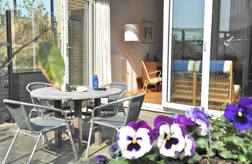 Bergen aan Zee House | Gorgeous home in Bergen aan Zee