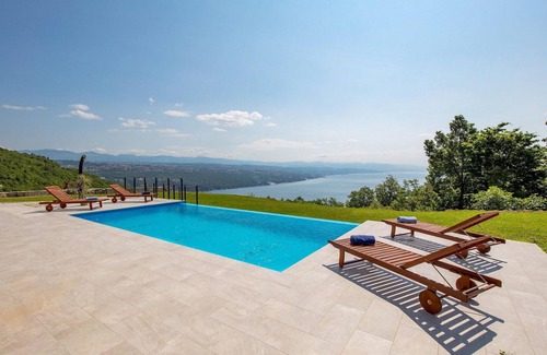 Opatija House | Gorgeous home in Opatija