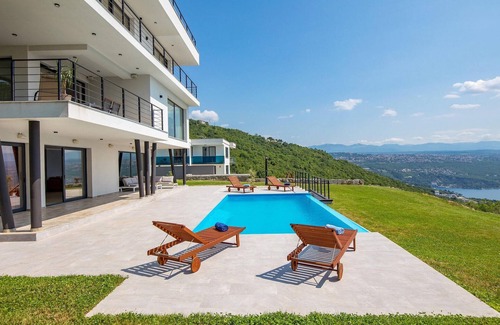 Opatija House | Gorgeous home in Opatija