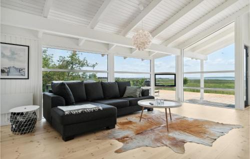 Bronde House | Gorgeous Home In Orø With Kitchen