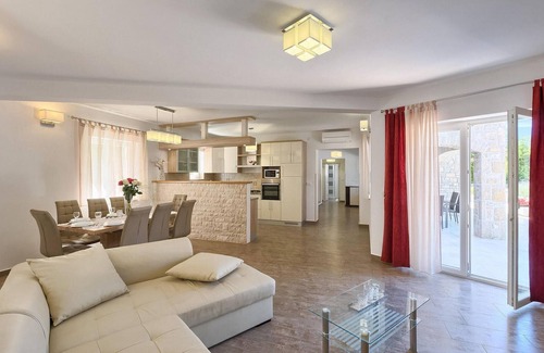 Bazgalji House | Gorgeous home in Pazin