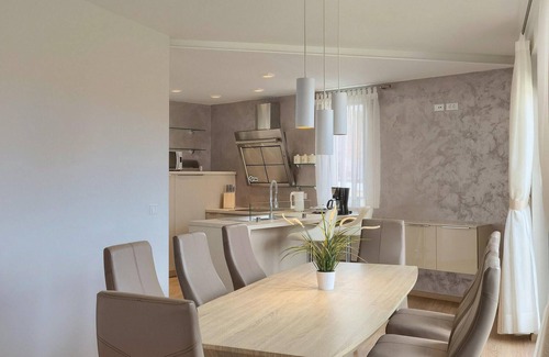 Pjescana Uvala House | Gorgeous home in Pula