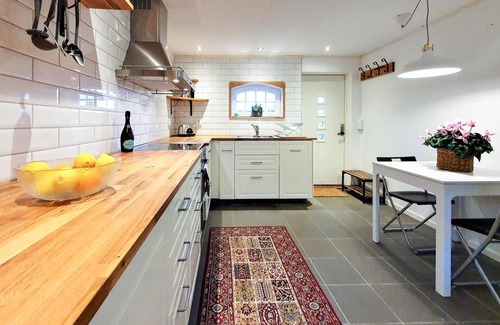 Rydeback House | Gorgeous home in Rydebäck with WiFi