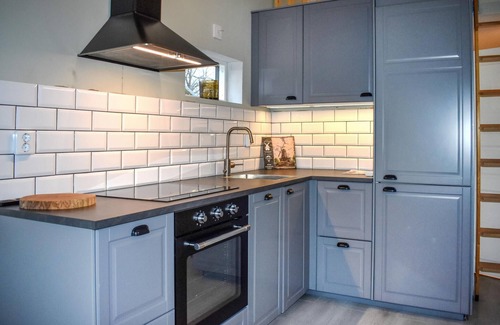 Bredavik House | Gorgeous home in Sturkö with kitchen