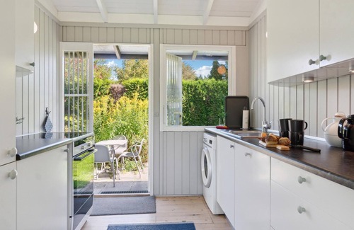 Holloselund House | Gorgeous home in Tisvildeleje with WiFi