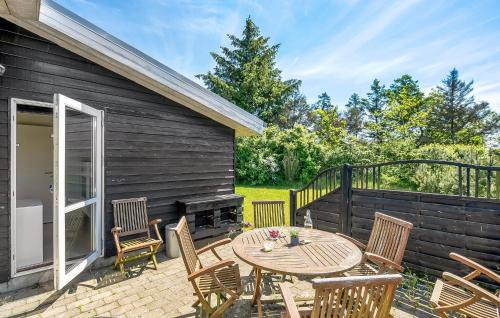 Skaven Strand House | Gorgeous Home In Tarm With Sauna