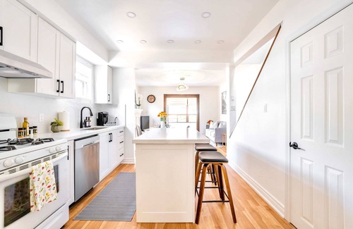 Oakwood Village House | Gorgeous Home in the Heart of St. Clair West!