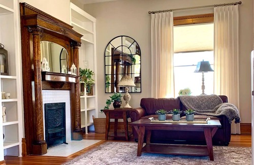 Canon City House | Gorgeous Home in the heart of the Royal Gorge Region