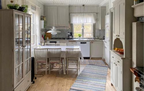 Vaxjo House | Gorgeous Home In Växjö With Wifi
