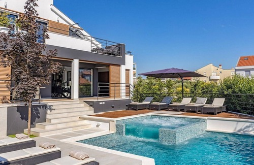 Zadar House | Gorgeous home in Zadar
