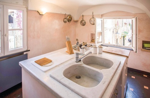 Borgio Verezzi House | Gorgeous home in Borgio Verezzi SV