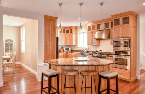 North Eastham House | Gorgeous home perfect for large groups! Walk to the beach! Pet friendly!