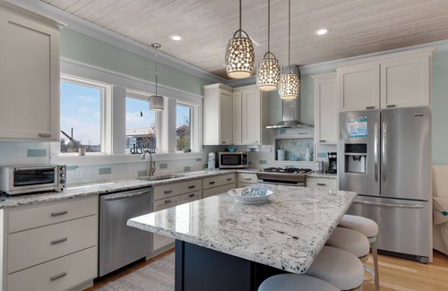 Tang-O-Mar House | GORGEOUS home steps to Beach🏖️ w/Firepit and Gulf Views-4BR Tangri-La
