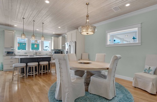 Tang-O-Mar House | GORGEOUS home steps to Beach🏖️ w/Firepit and Gulf Views-4BR Tangri-La