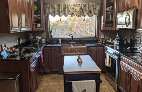 Fort Edward House | Gorgeous Home to create Unforgettable Memories, Private tranquil Farm, Pool,Pets