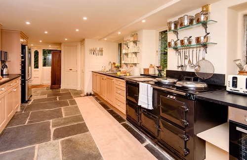 Liskeard House | Gorgeous house in spectacular secluded grounds, with beaches nearby