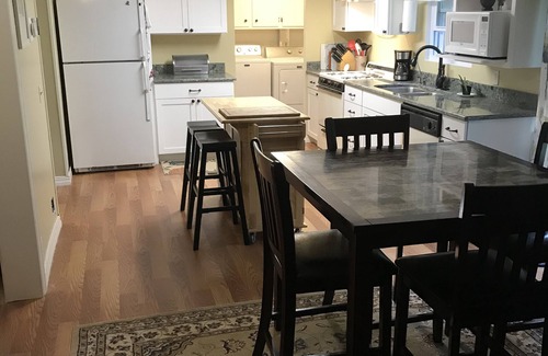 Thousand Island Park House | Gorgeous Inside -Wellesley Island