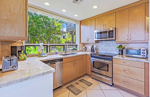Napili Condo | Gorgeous Kapalua Oceanfront with Stunning Views