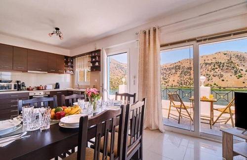 Kavallos Villa | Gorgeous Lake Kournas Villa★Brand New Private Pool