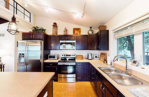 South Burlington House | Gorgeous lake house with waterfront views, washer/dryer, AC, deck & fireplace