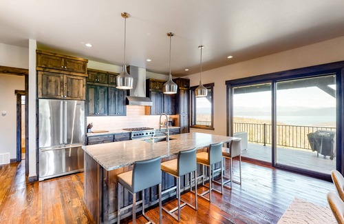 Lakeside House | Gorgeous lake-view cabin with game room & fireplaces - near Blacktail Mountain