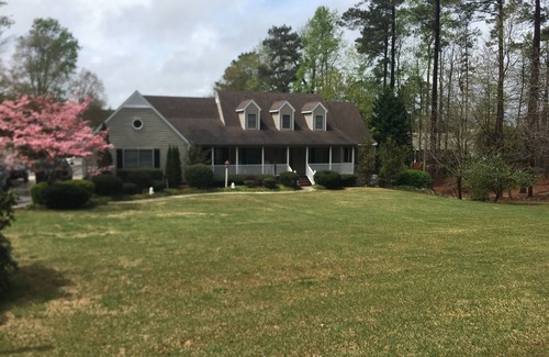 Littleton House | Gorgeous Lakefront Home