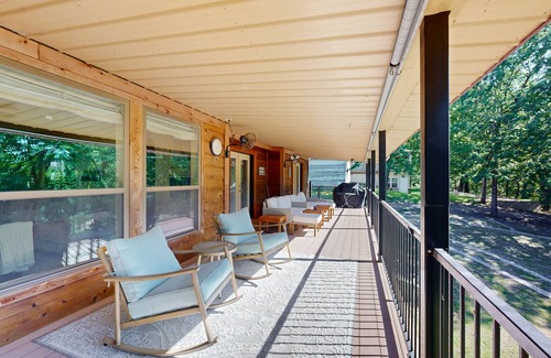 Hoyt House | Gorgeous Lakefront Home, private dock and short walk to beach