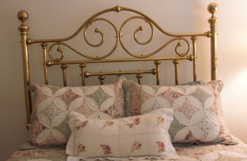 Hope Other | Gorgeous Lakeview Retreat