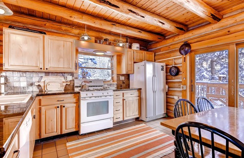 Salt Lake Mountain Resorts House | Gorgeous Log Cabin in Alta with Outdoor Hot Tub and Wood Burning Fireplace