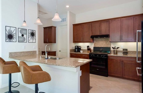 Indio House | GORGEOUS LUXURY RENTAL- new furnishings in 55+ Sun City Shadow Hills