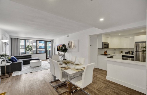 Mid Beach Apartment | Gorgeous Miami Beach Condo 1614