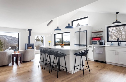 Millerton House | Gorgeous Modern Ranch in the Hudson Valley NY close to Rail Trail