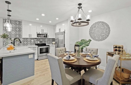 Fullerton Condo | Gorgeous Modern Spanish Condo In Amazing Location Near Disney and La