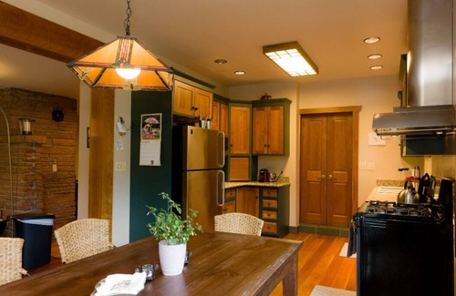 Morrison House | Gorgeous Mountain Retreat near Red Rocks!