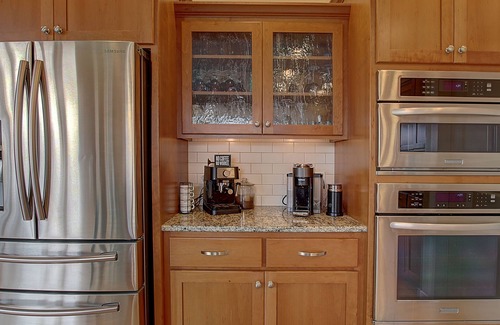 Grant Creek House | GORGEOUS MOUNTAIN VIEW HOME IN PREMIER MISSOULA NEIGHBORHOOD with 4 KING BEDS