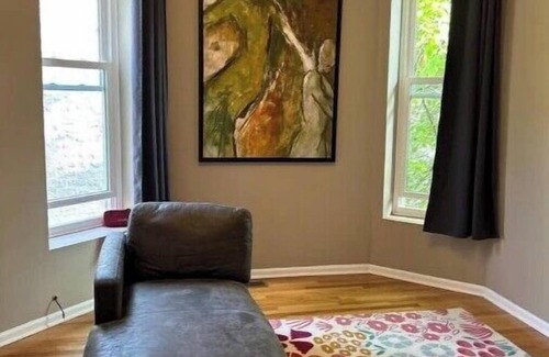 Oakland Condo | Gorgeous N. Kenwood/Hyde Parkn