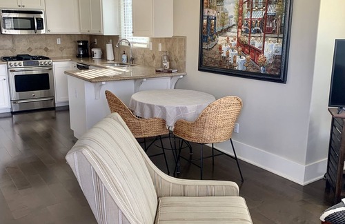 Napa House | Gorgeous Napa Guesthouse close to everything Napa has to offer