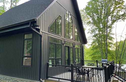 Burkesville House | Gorgeous new 3 bdr house right by entrance to Dale Hollow Lake State Resort Park