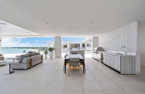 Herreras Condo | Gorgeous Ocean Front Penthouse at the St. Regis Bahia Beach Resort
