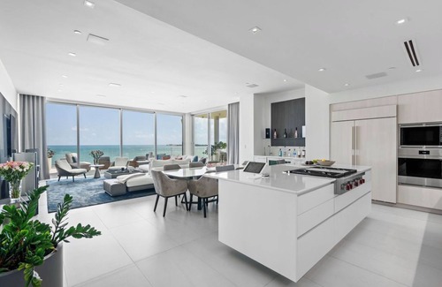 Herreras Condo | Gorgeous Ocean Front Penthouse at the St. Regis Bahia Beach Resort