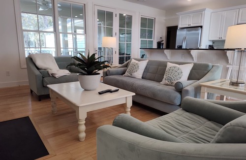 Melrose on the Beach Cottage | Gorgeous Ocean View Cottage.