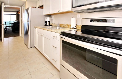 Myrtle Beach Condo | GORGEOUS OCEANFRONT MYRTLE BEACH CONDO ON GOLDEN MILE