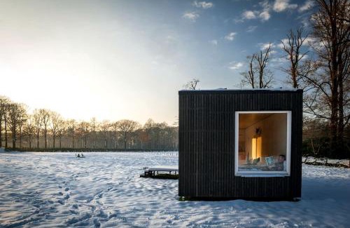 Wuustwezel House | Gorgeous Off-Grid Tiny House Near Antwerp, Belgium