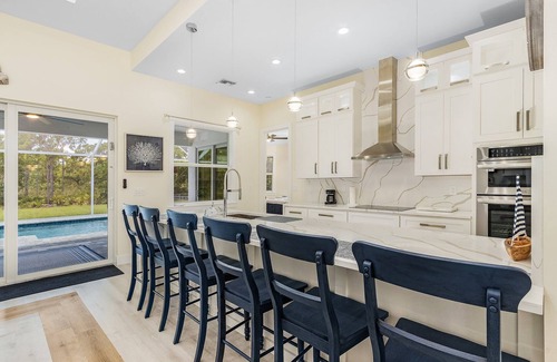Saint James City House | Gorgeous Off Water 3/2 with Pool in the Heart of Pine Island!