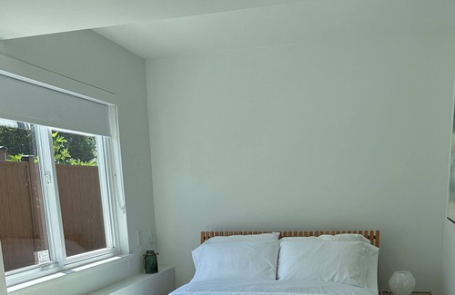 Maple Ridge House | Gorgeous one bedroom and pet friendly home away from home.